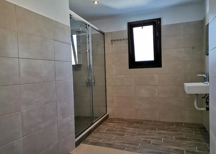 Rustic Self-inn Apartment Rhodes City