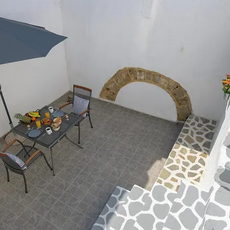 Apartamento Rustic Self-inn