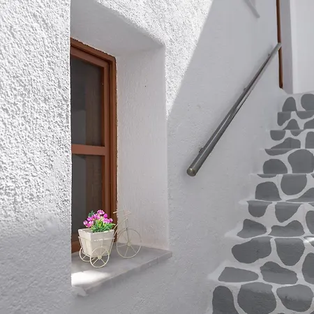شقة Rustic Self-inn